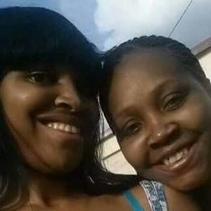 Meet your Posher, Angie